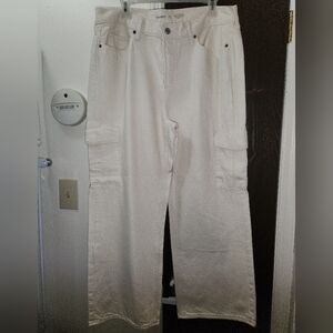Old Navy Women's Cream Extra High Waisted Wide Leg Cargo Jeans